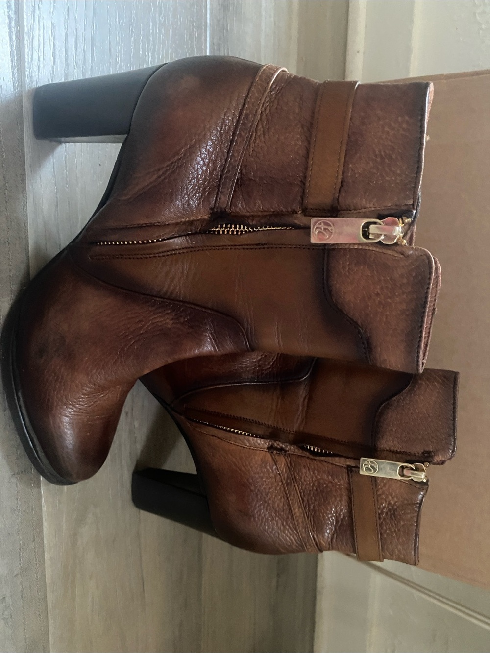 Women’s Brown Leather Ankle Booties with Side Zip ANKLE HONEY DEER BOOTIE